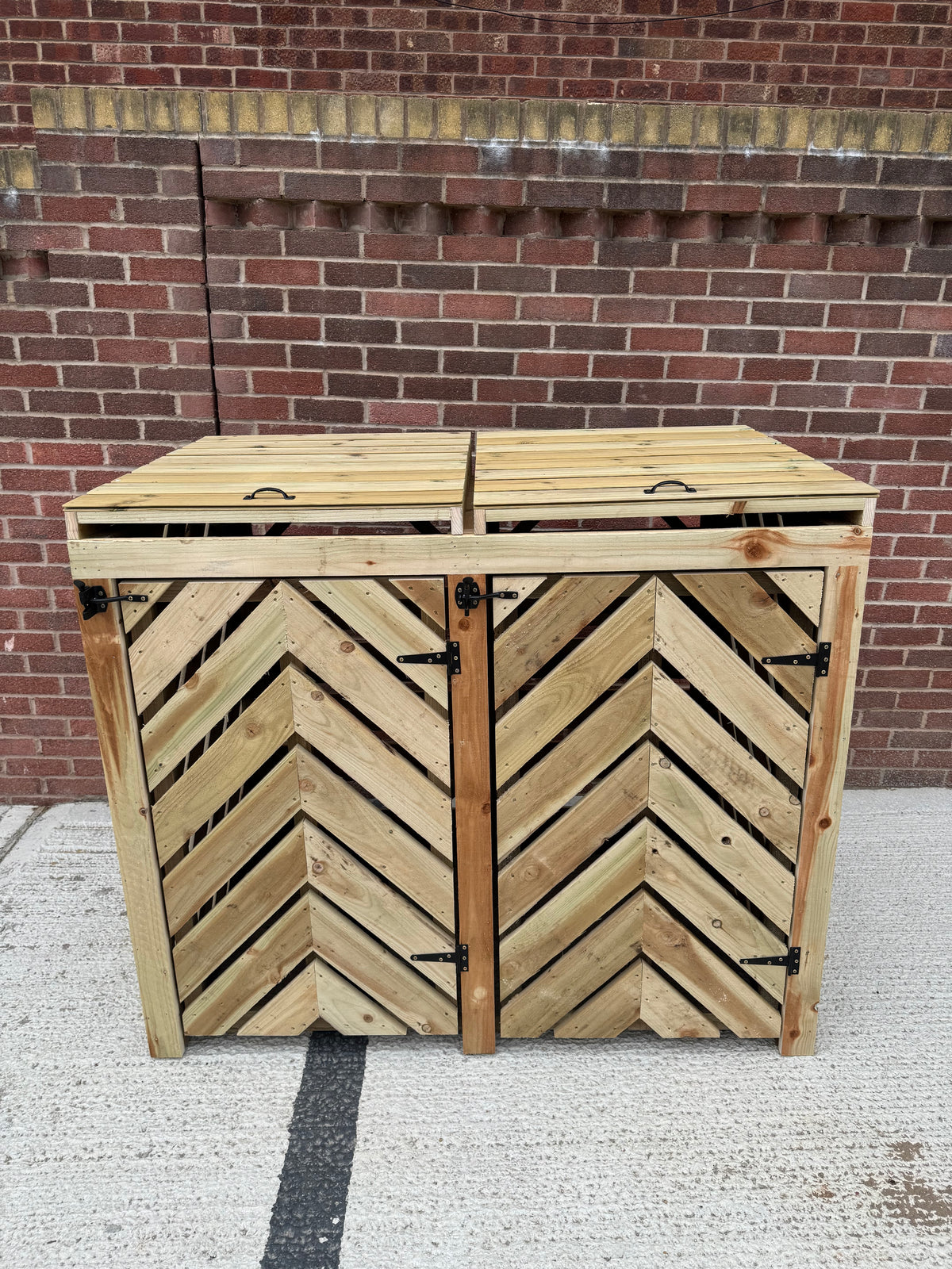 Herringbone Bin Store