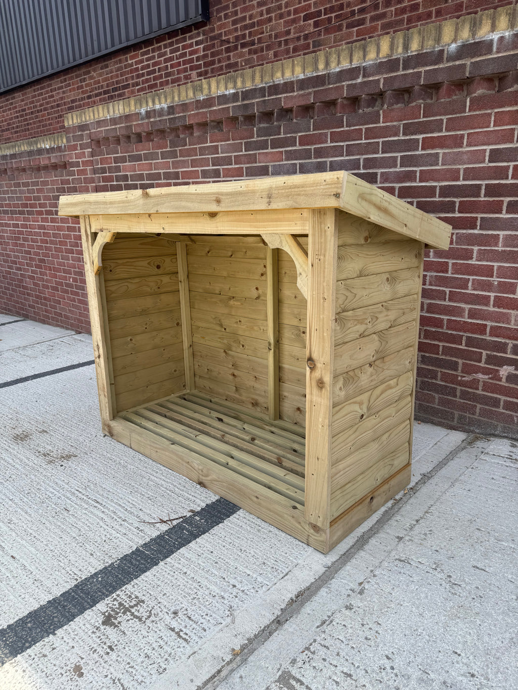 Log store