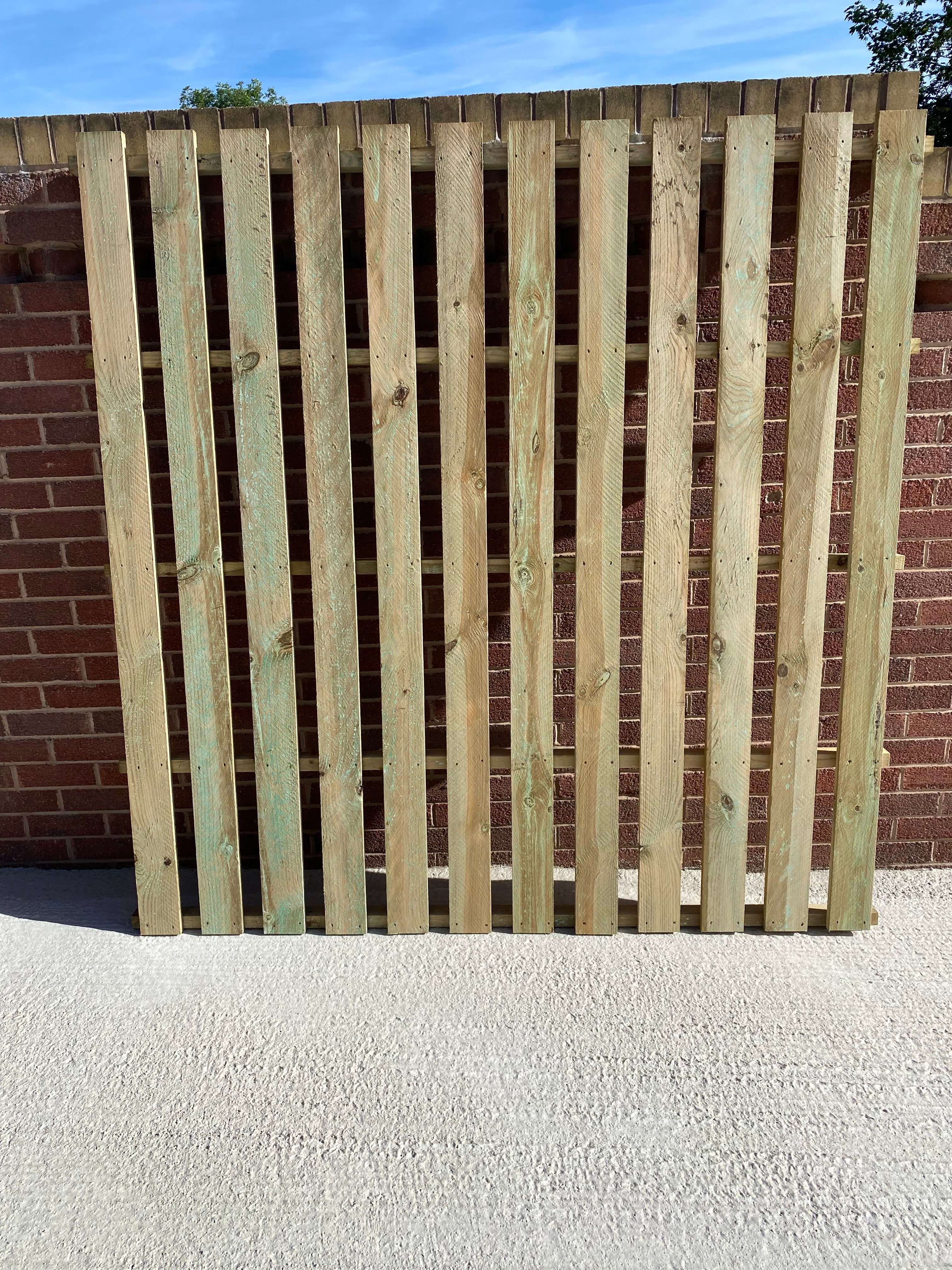 Hit and Miss Fence Panel (Single Sided)